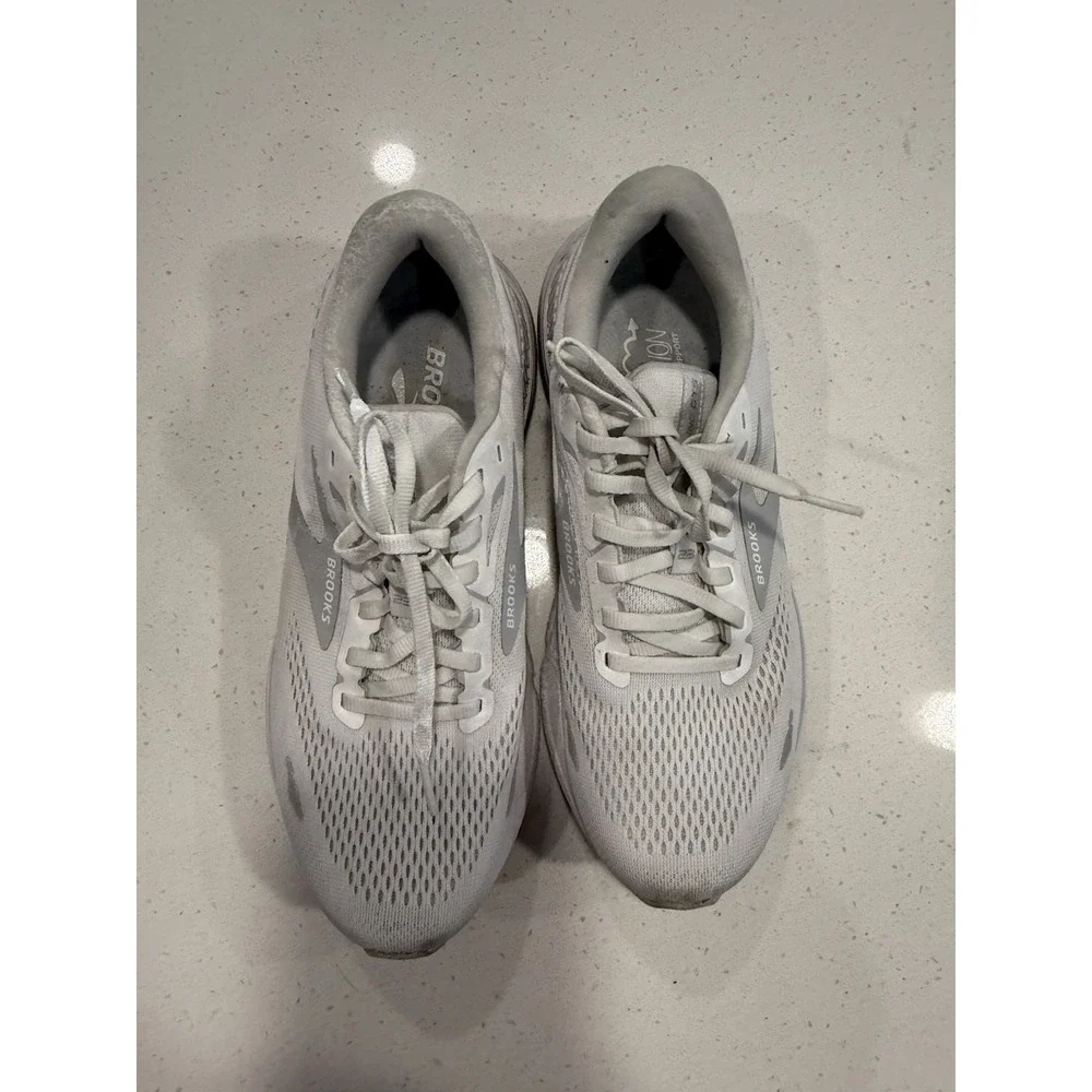 Brooks Mens Adrenaline GTS 23 Running Athletic Tennis Shoes White 10.5